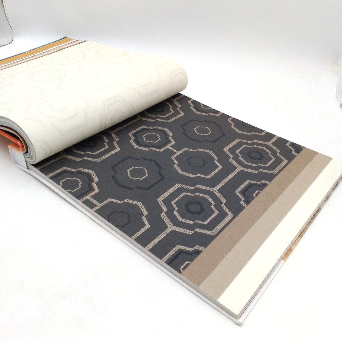 AS Creation Tapeten Tapetenbücher Ethnic Origin Vielfältige Designs für Wohnraumgestaltung