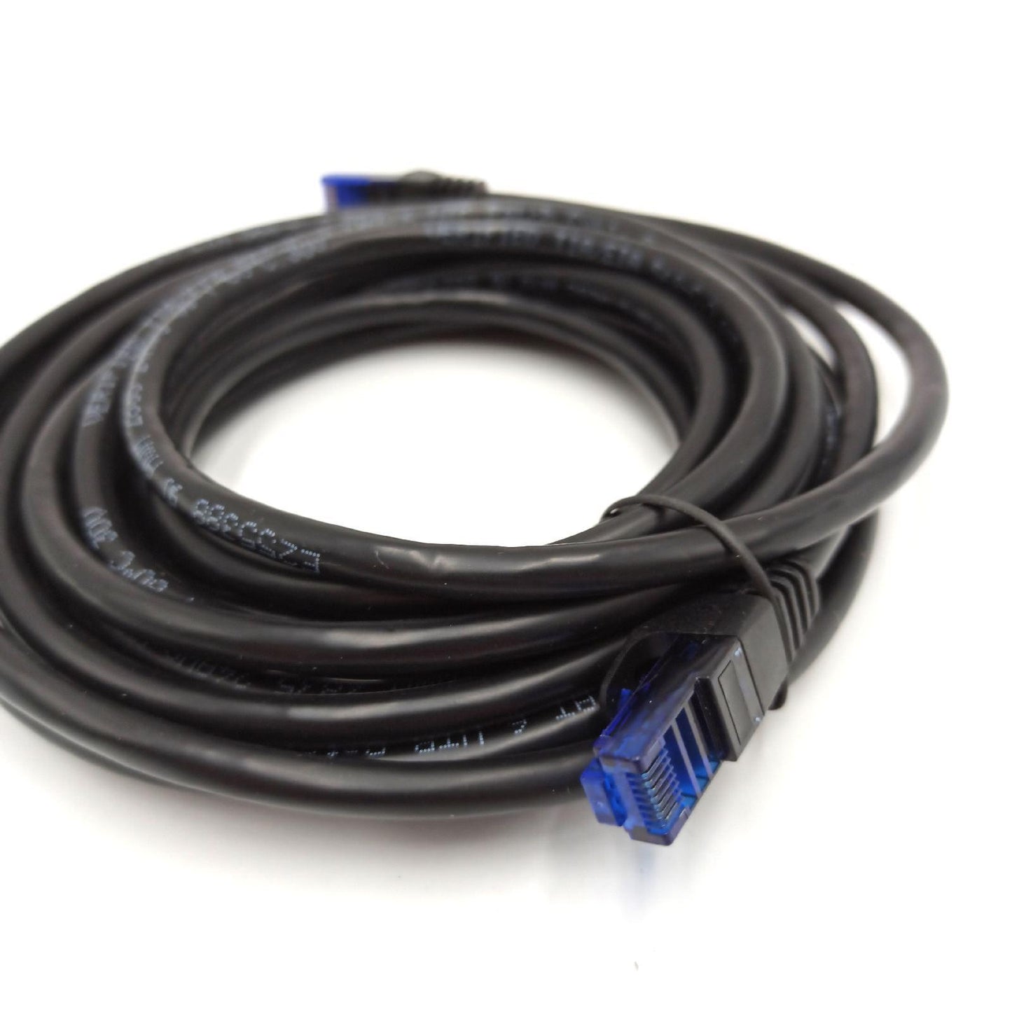 KabelDirekt Netzwerkkabel Ethernet Kabel LAN Patch Kabel 5 Meter Gigabit Geschwindigkeit Router