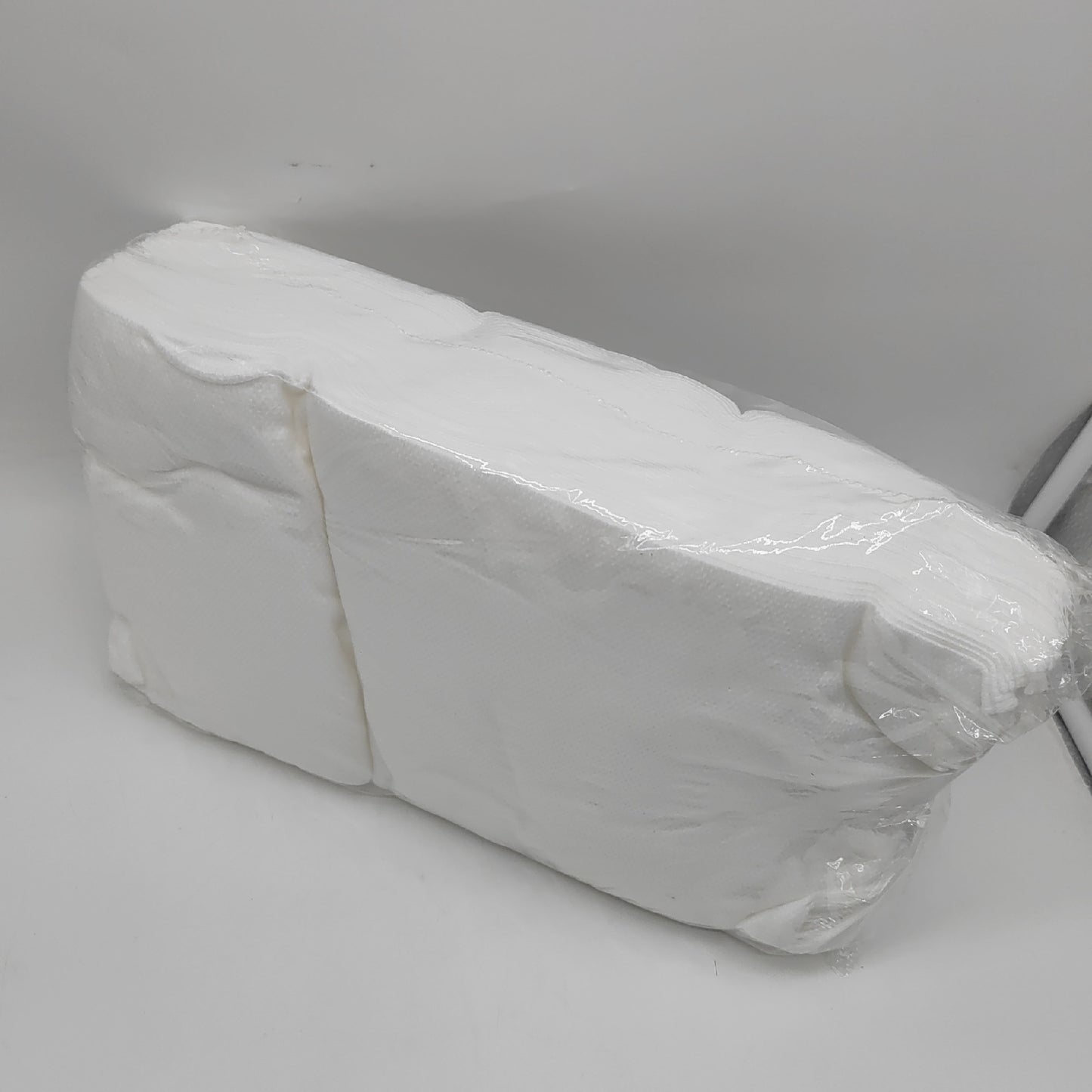 LALILL Einweghandtücher Vliesstoff 70x40 cm 50 Stück Perf