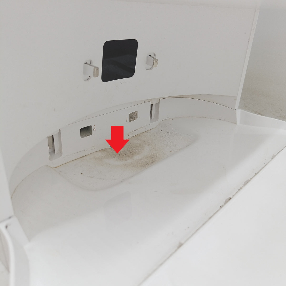 dreame L10 Prime Saugroboter Wischroboter mit Waschstation starke Gebrauchsspuren