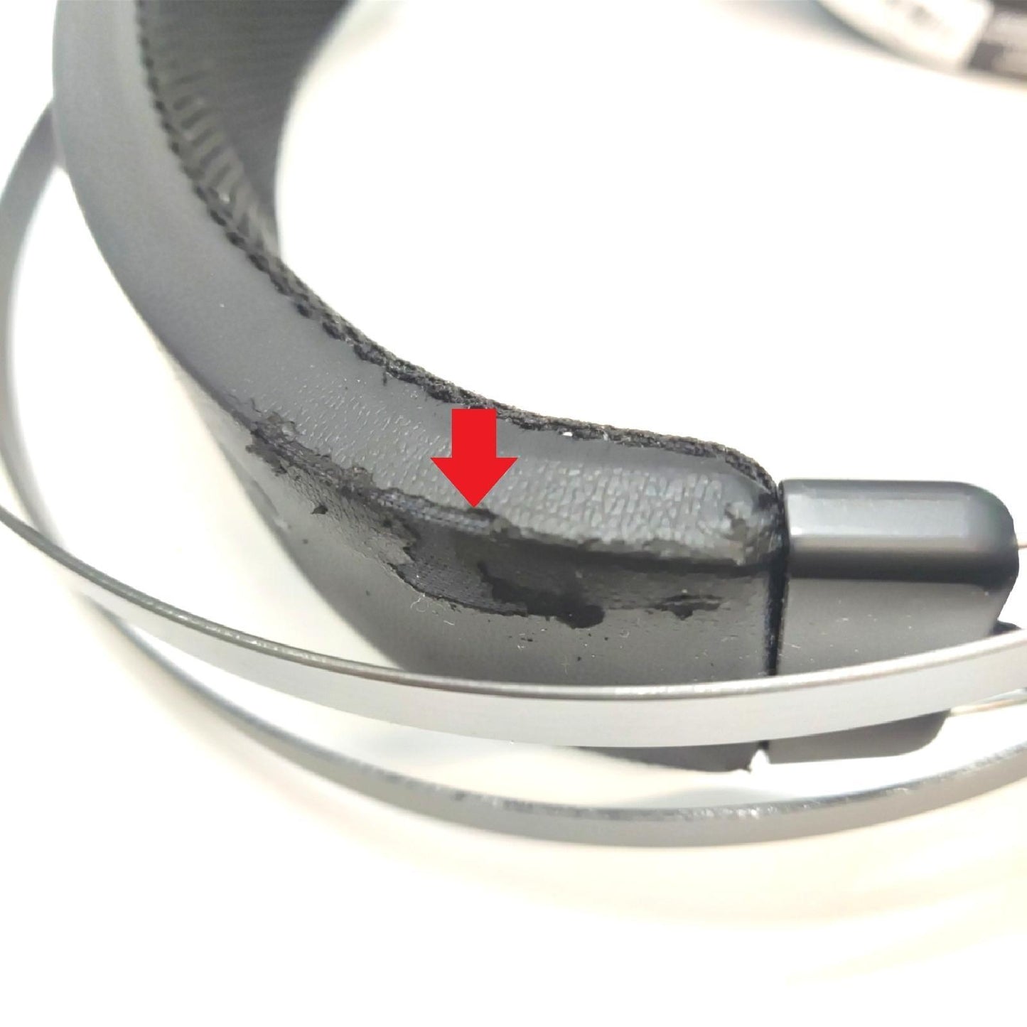 Razer Nari Ultimate: Gaming-Headset THX-räumlichem Audio - Unvollständig