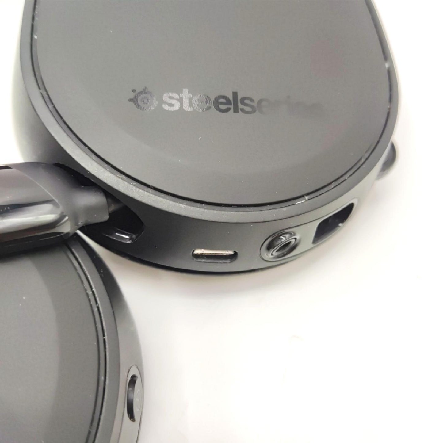 SteelSeries Arctis 7+ Wireless Gaming Headset Verlustfreie 2,4 GHz - Defekt