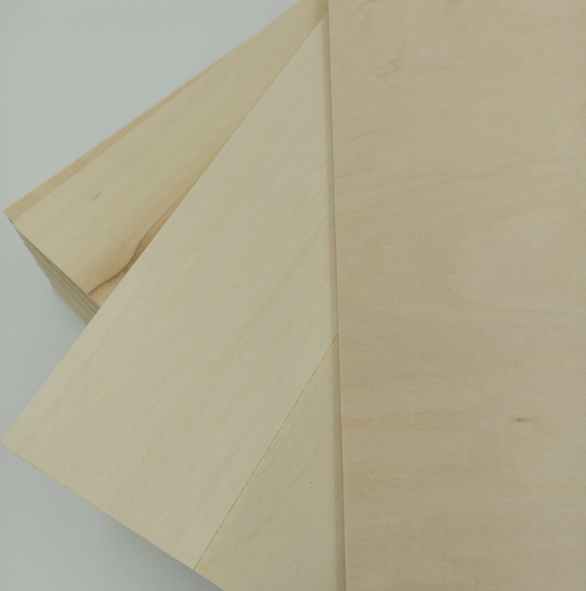 Sperrholzplatte Linde 300x300x3mm Bastelholz Bastelmaterial Handwerk Schraubenholz