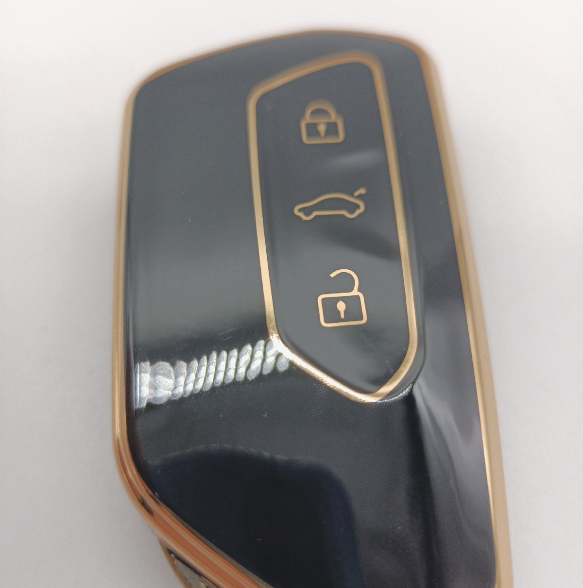 FOAMO Autoschlussel Hulle passend fur VW Golf 8 ID3 ID4 ID7 Schwarz Gold