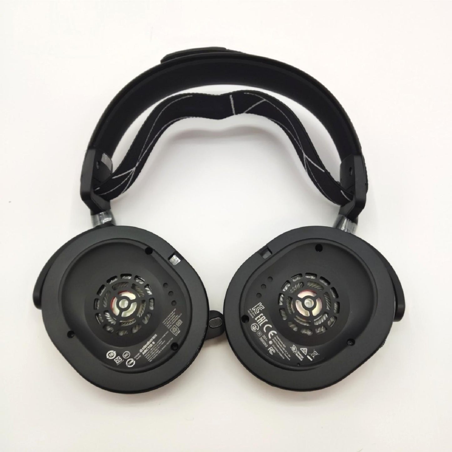 SteelSeries Arctis 9 Dual Gaming Kopfhörer Bluetooth Playstation ohne Zubehör