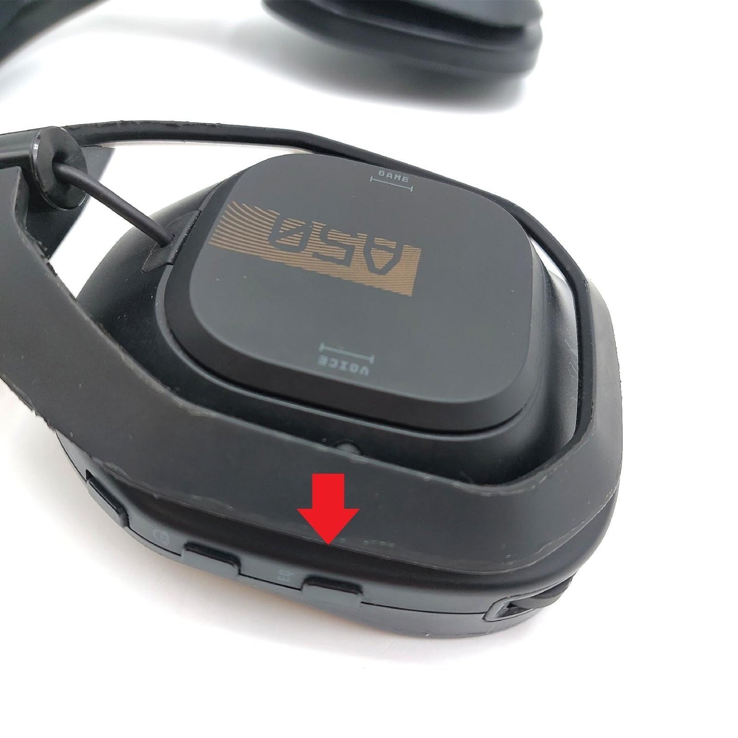 Astro Gaming A50 Wireless Gaming Headset Ladestation 4 Generation Gebrauchsspuren Ohrpolster