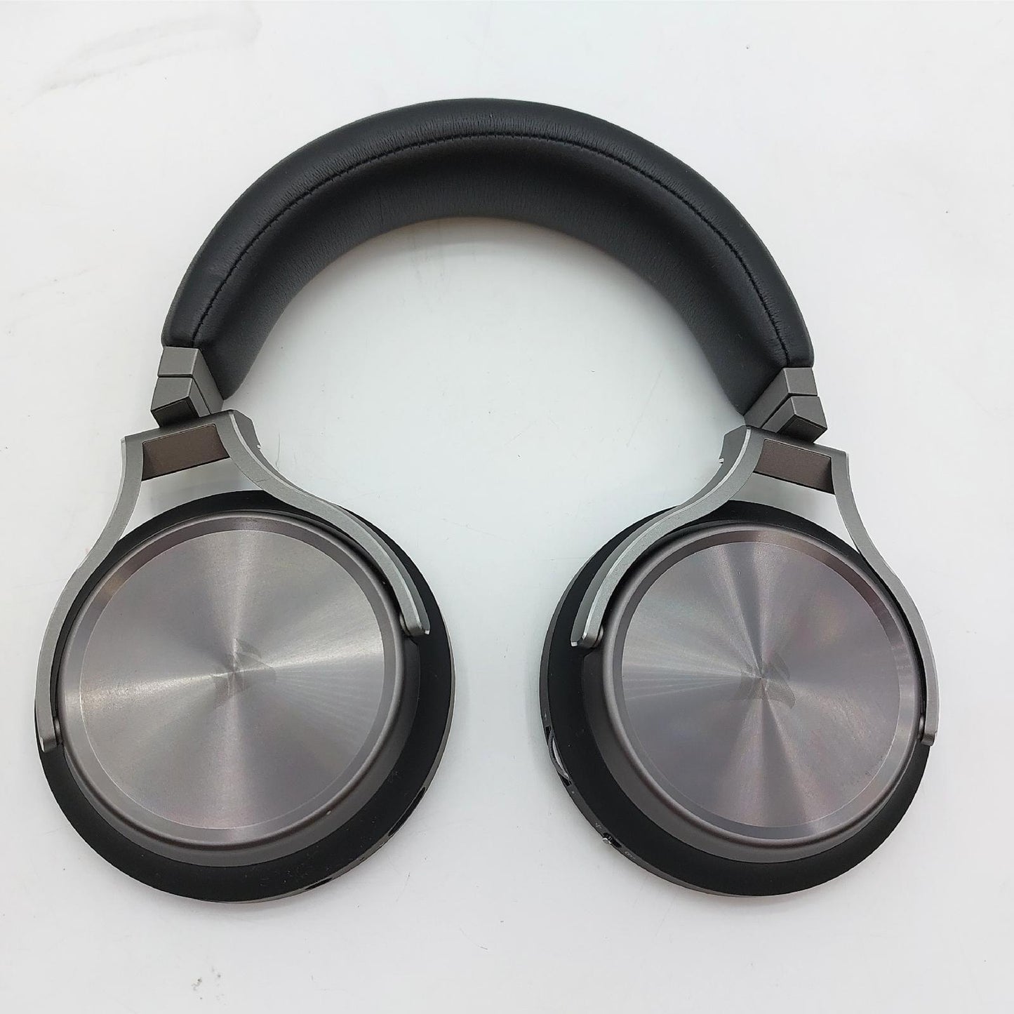 Corsair Virtuoso RGB Wireless SE Gaming Headset ohne Dongle und Polster