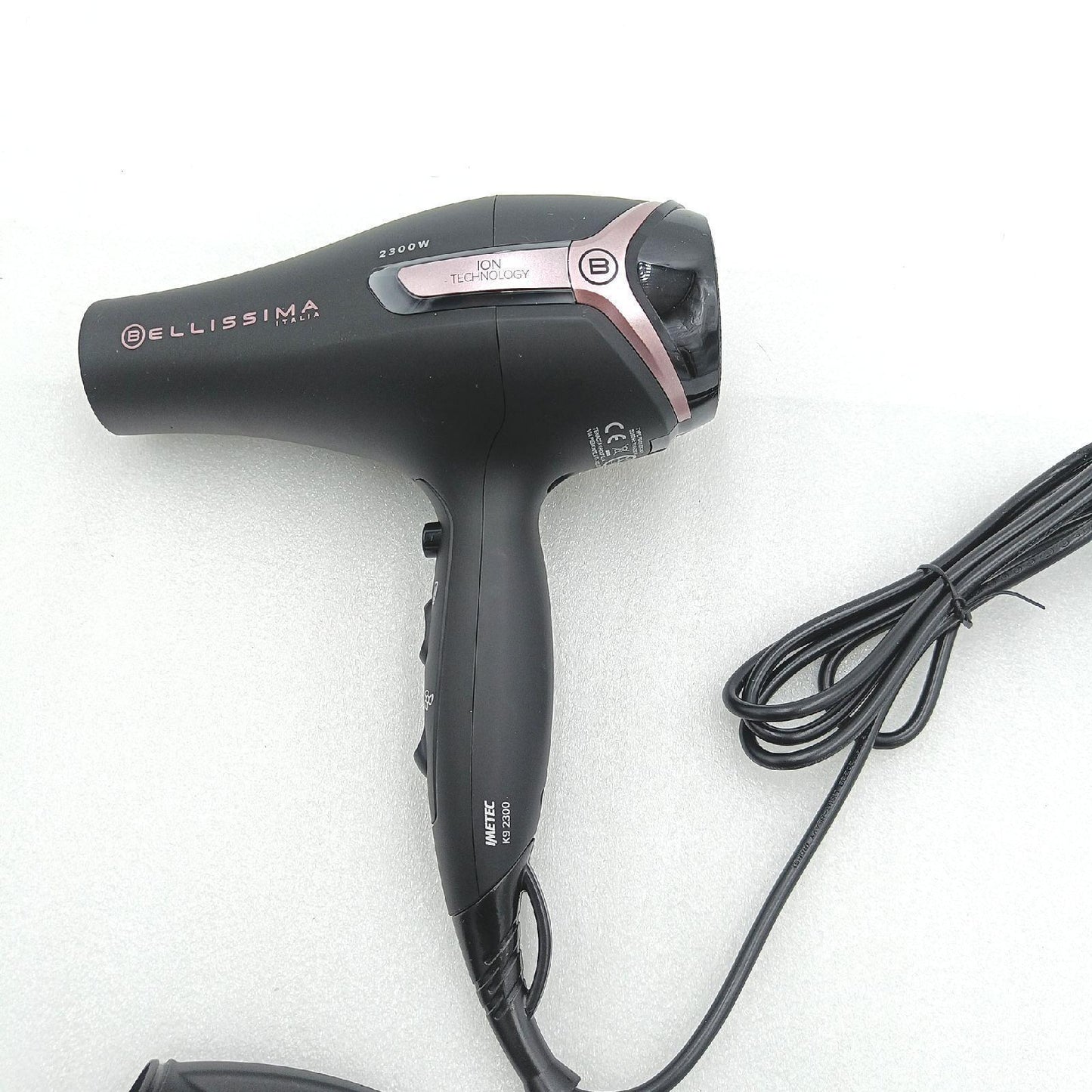 Imetec Bellissima K9 2300 Haartrockner trocknet und Haar Feuchtigkeit ;versorgt