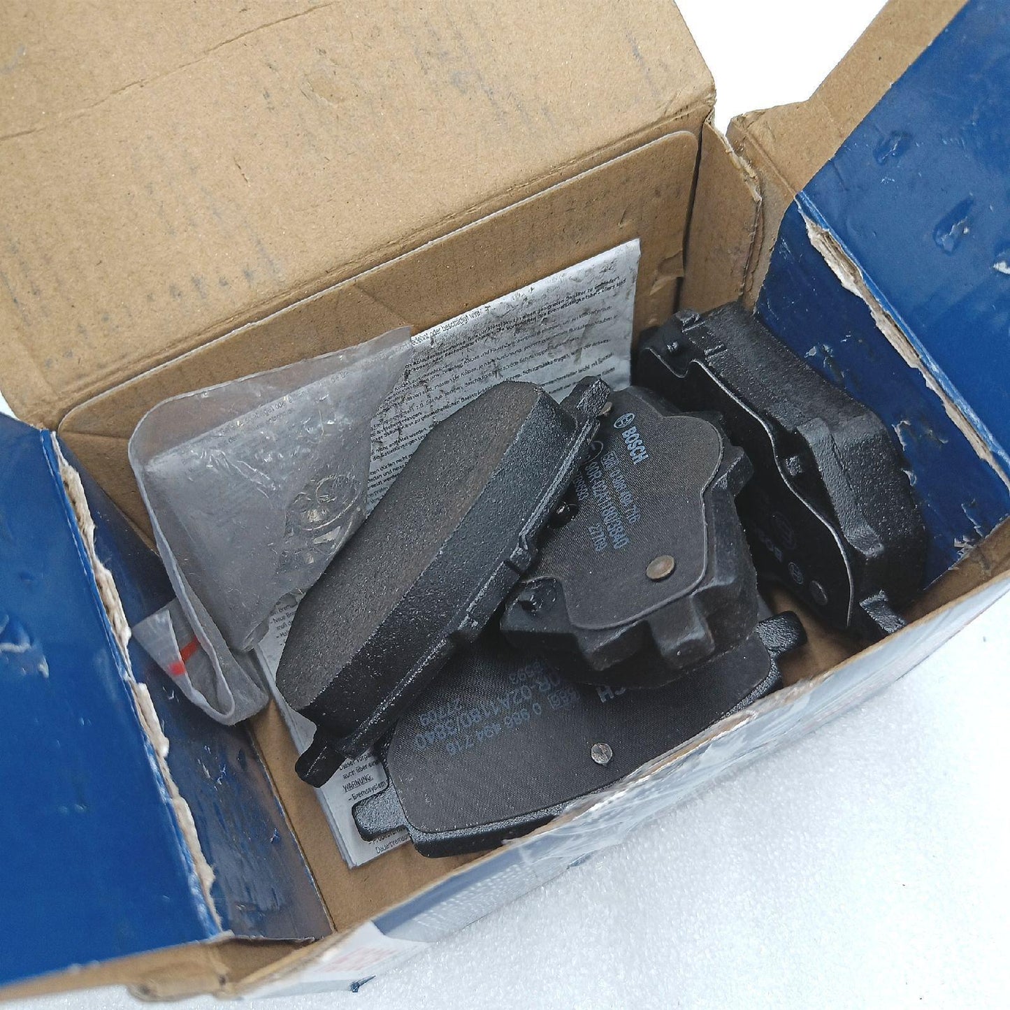 Bosch Bremsbeläge Autoteile BP1711 Hinterachse Set 4 Stück für