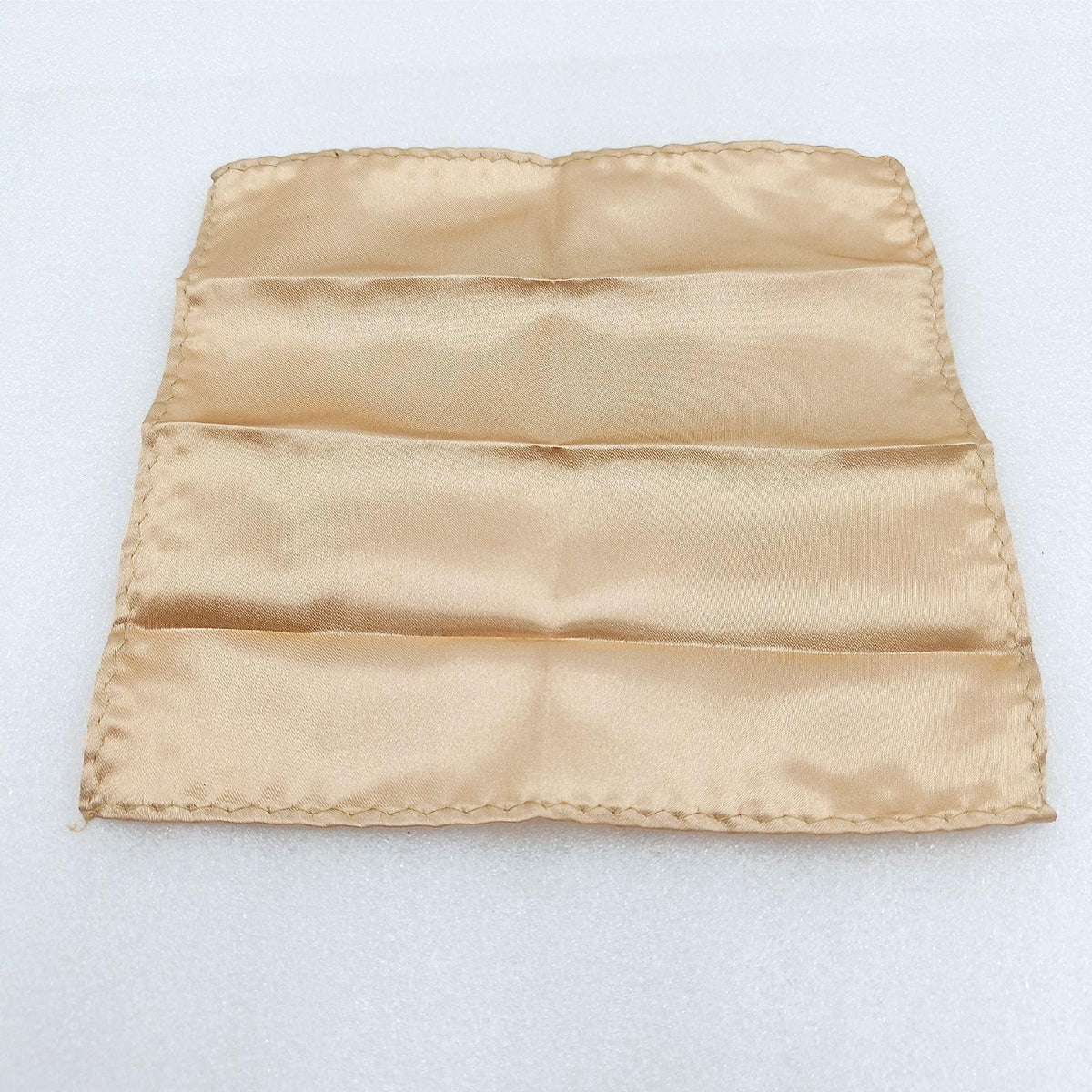 URAQT Fliege Anzug Zubehör Herren klassisch elegant Einstecktuch passend Stylish