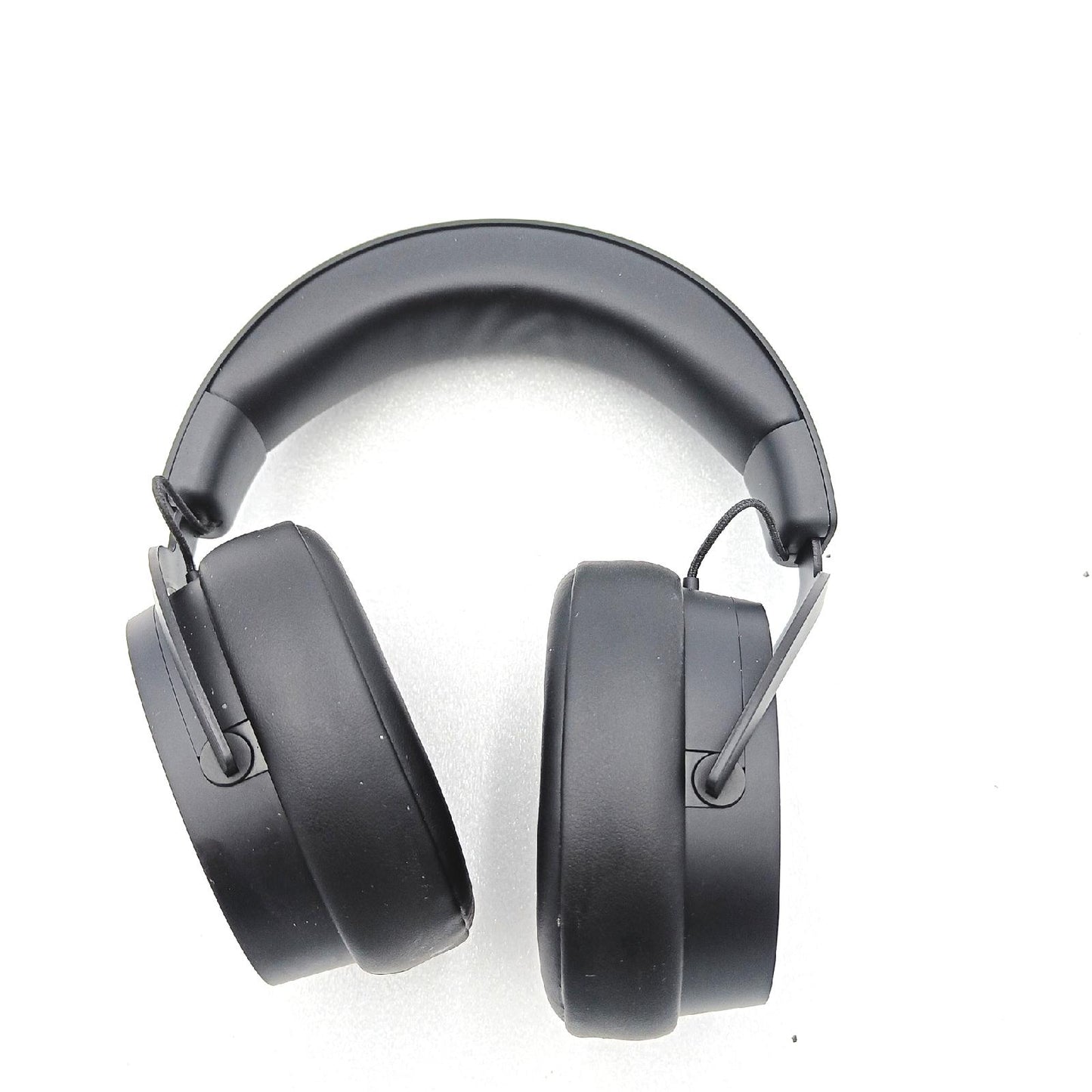 NZXT Kabelgebundenes PC-Gaming Relay-Headset – AP-WCB40-B2 - Hi-Res-Audio-Zertifiziert – DTS Headphone:X Surround-Sound – Leichtes und Komfortables Design – Abnehmbares Mikrofon – Schwarz