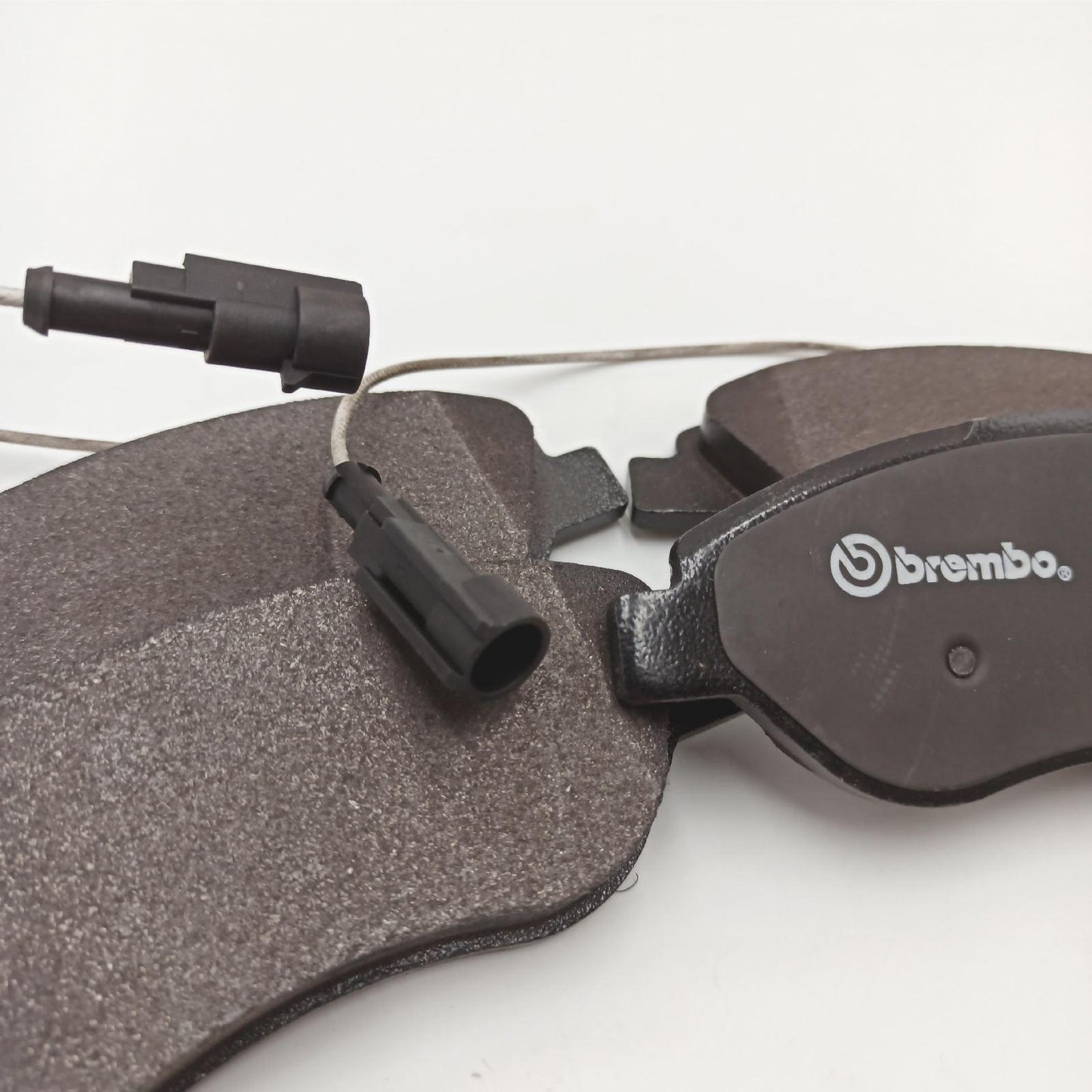 Brembo P23145 Vordere Bremsbeläge, Anzahl 4