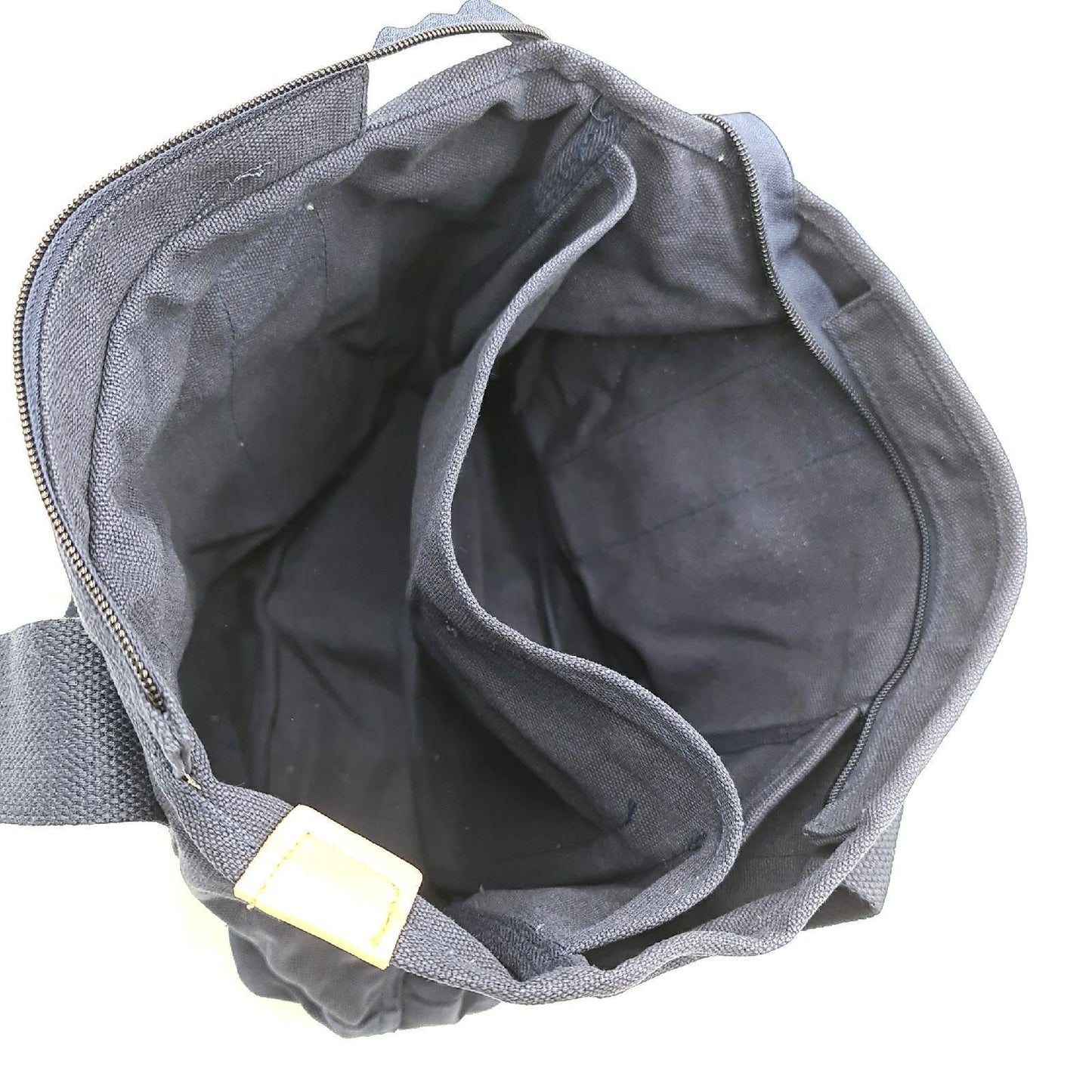 CORIOS Damenhandtasche Schultertasche Braun Tasche 27 29 Casualbags Epaulettes Trendig