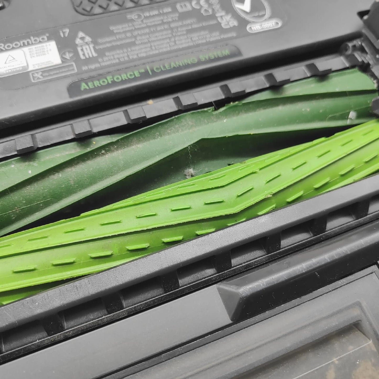 iRobot Roomba i7 (i7156) Saugroboter, 3-stufiges Reinigungssystem, inte - Defekt