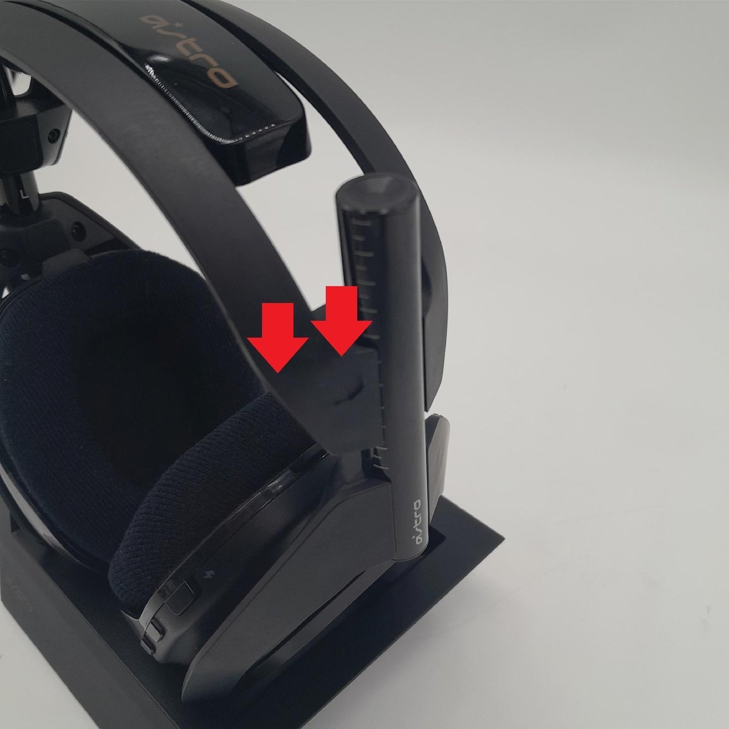 Logitech Kopfhörer Gaming Zubehör Astro A50 Schwarz Kabellos Surround Sound Mikrofon