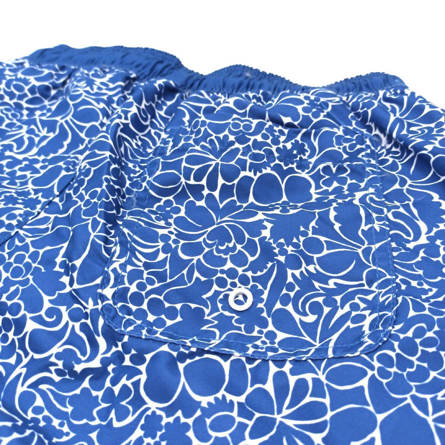 Amazon Essentials Badehose Herrenbekleidung S Silhouette mit Blumen Strandmode