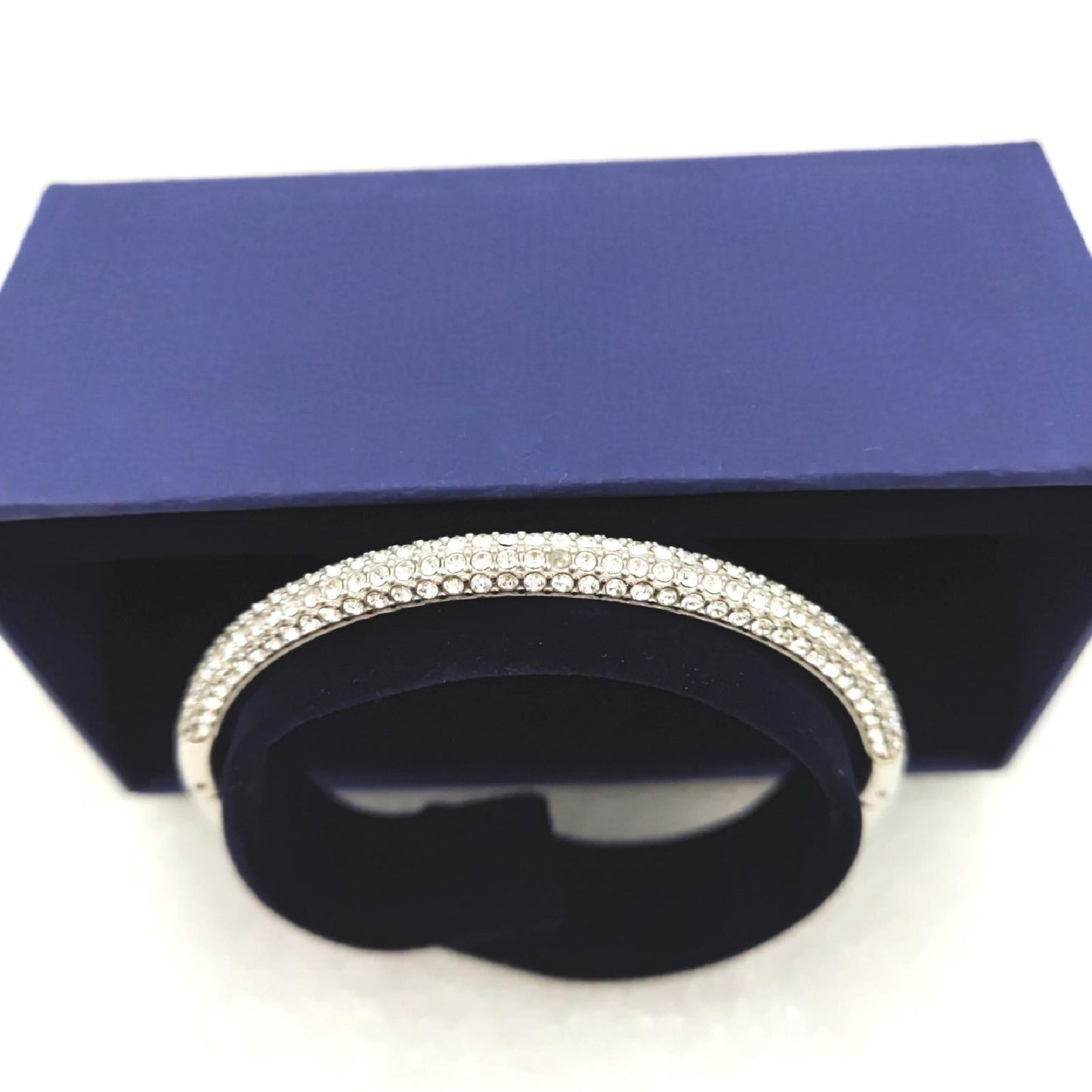 Swarovski Stone Armreif Weiss Rhodiniert Kristall 1 Stein fehlt