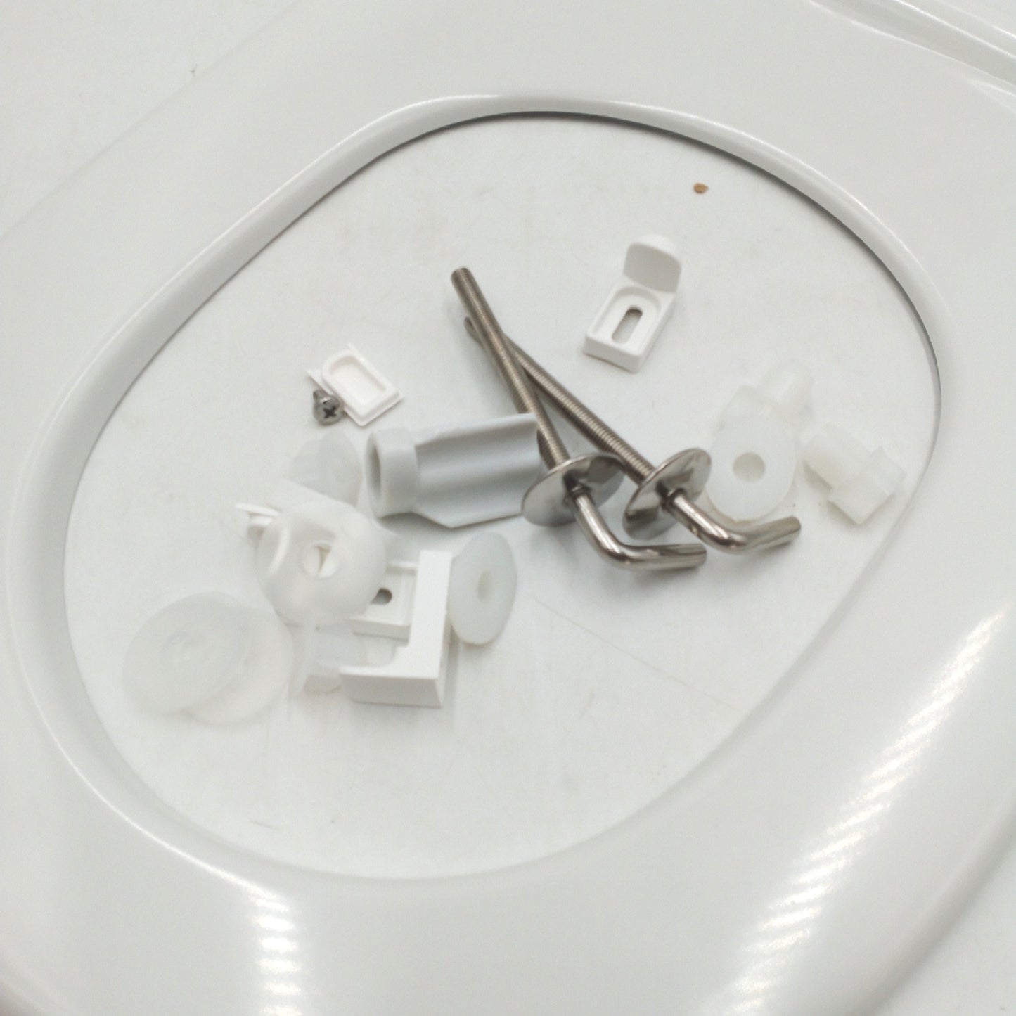 Villeroy Boch WC Sitz Toilettenzubehoer ViCare barrierefrei Toilettende