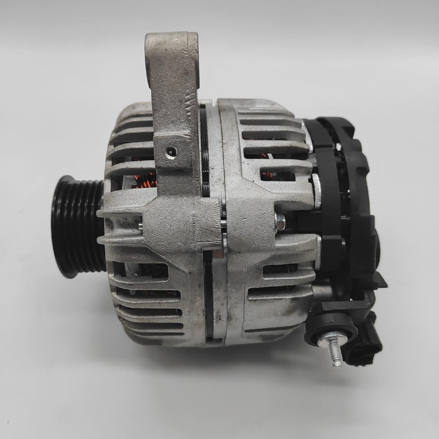 HELLA Lichtmaschine Autoersatzteile Toyota Corolla 8EL 011 712 191 Generator elektrisch