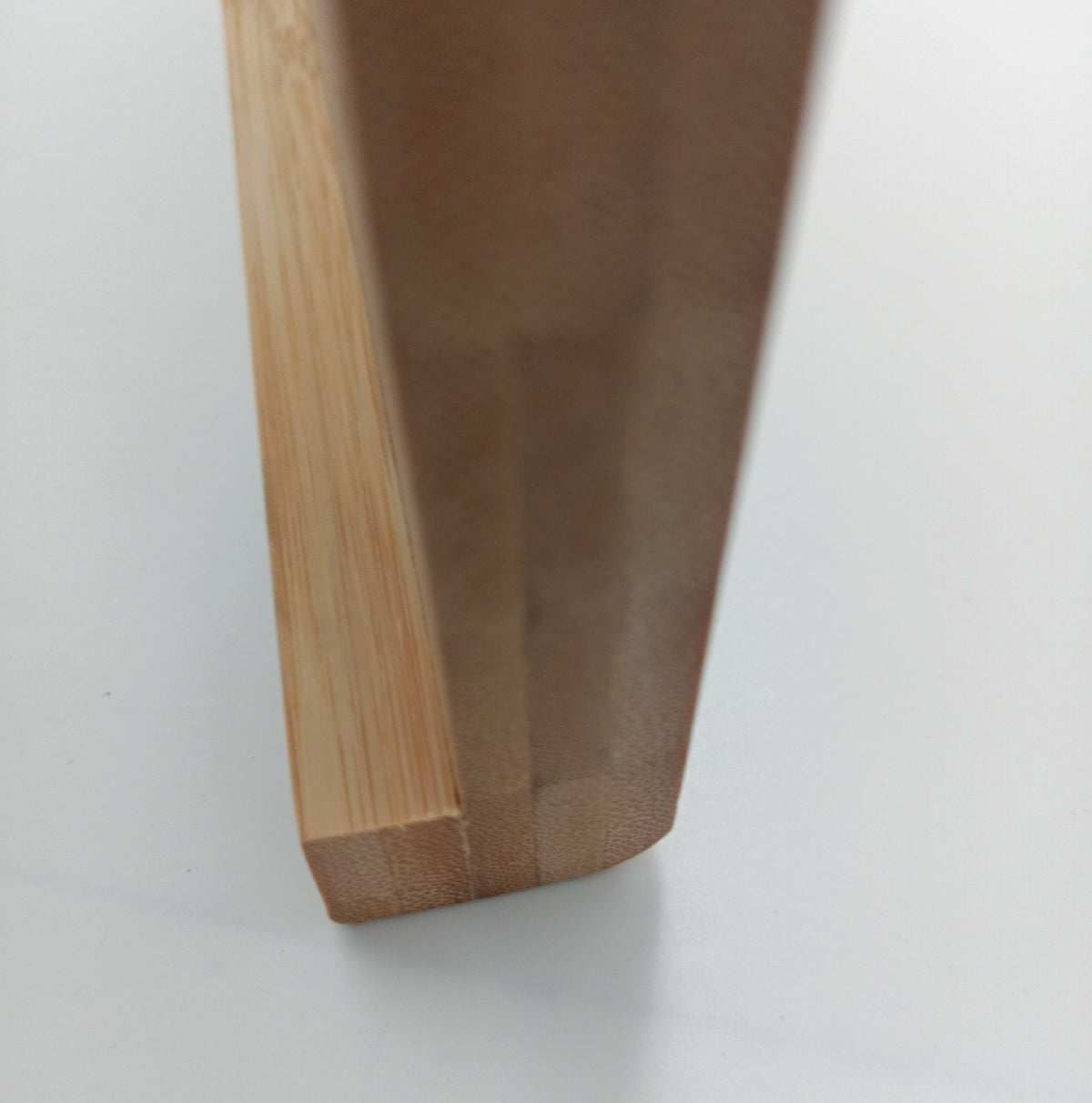 kela Schneidebrett Anlagekant 48 x 38 x 1,8 cm KIANA Bambus Backbrett groß",