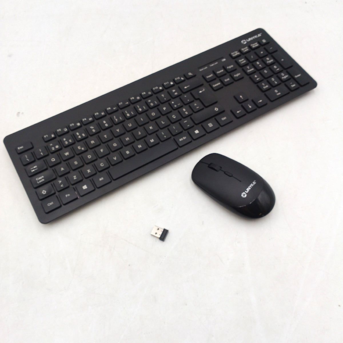 UNYKAch Kabelloses Tastatur- und Maus-Set MK212 Pro Slim 105 Membrantasten