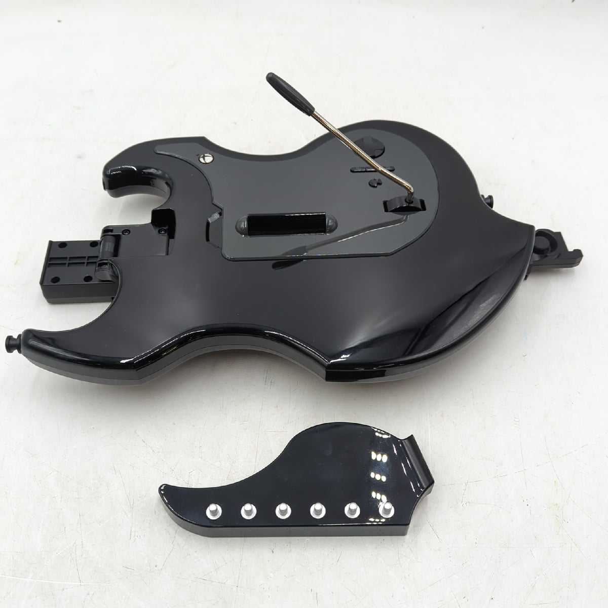 PDP Gaming RIFFMASTER Wireless Gitarre Controller Xbox Serie mit Kratzern ohne Dongle