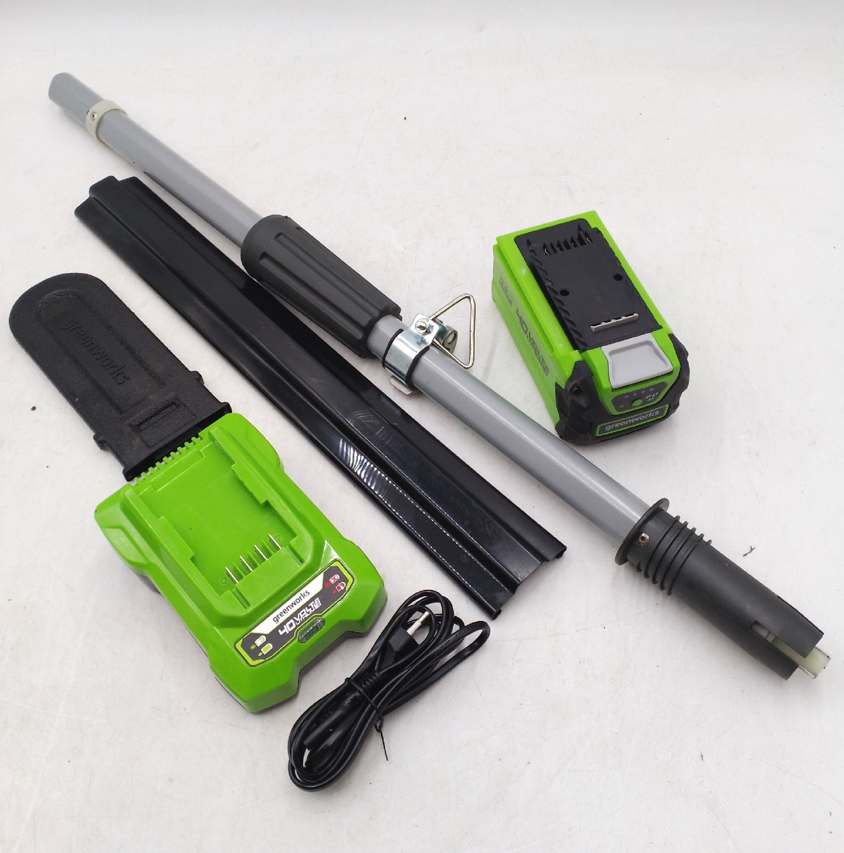 Greenworks Akku Heckenschere Hochentaster G40PSHK2 Gartenpflege Zwein in Eins