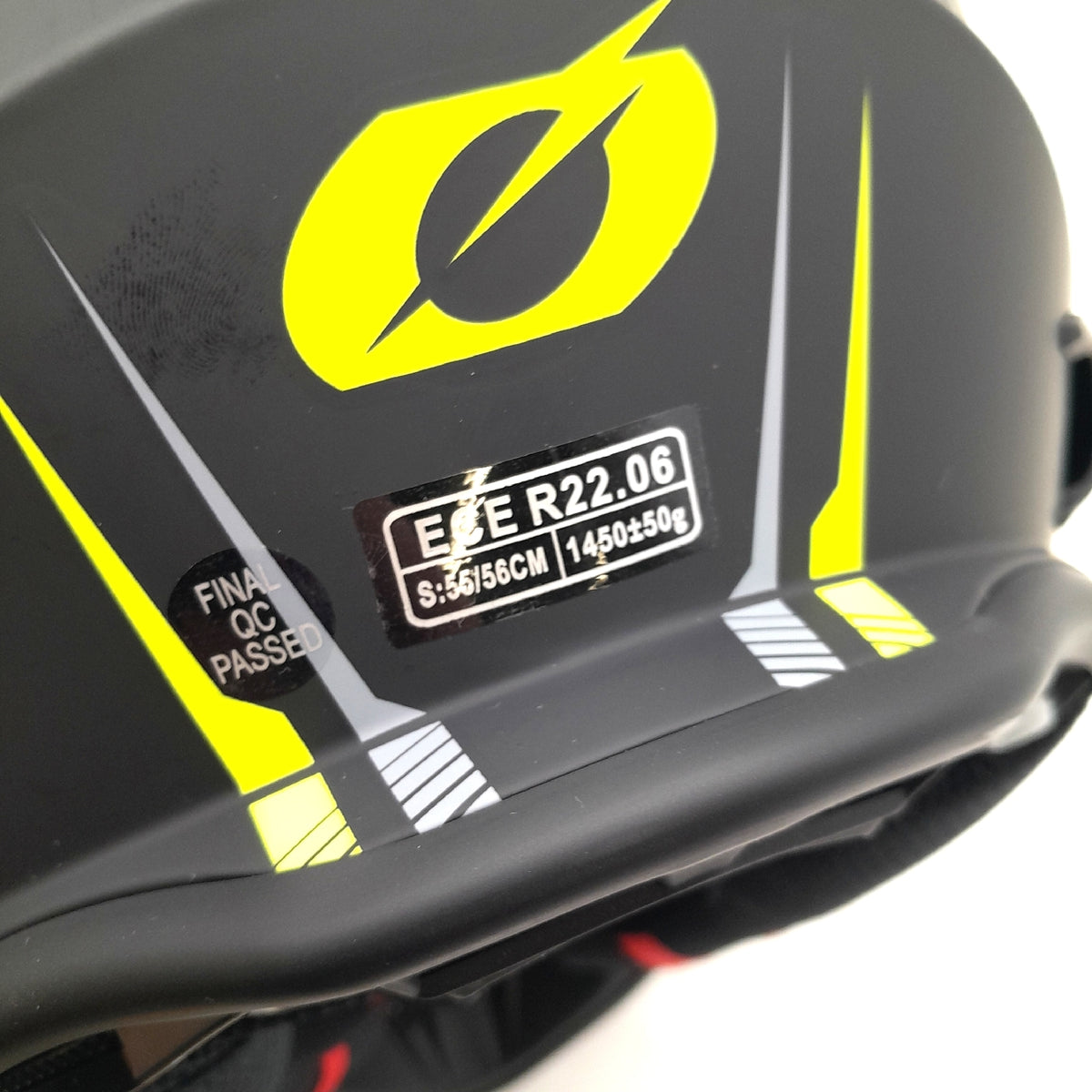 O NEAL Motocross Helm Motorsport SRS Solid Schwarz Gelb Leicht und Sicher