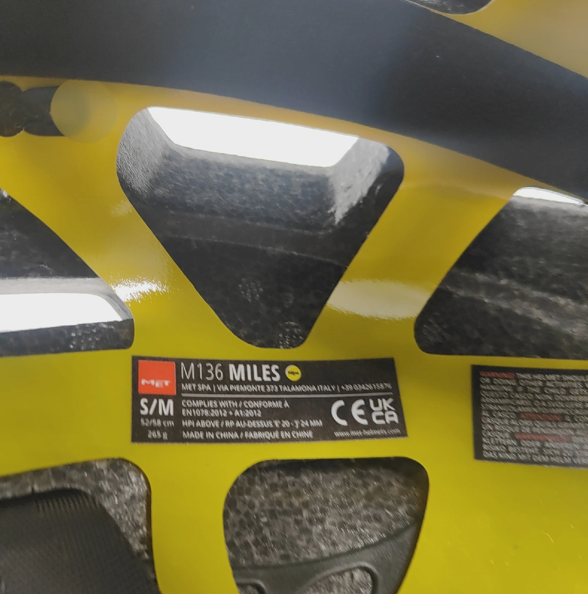 MET Fahrradhelm Helme Miles MIPS White Grösse SM 52 58 cm Sicherheit Optimal