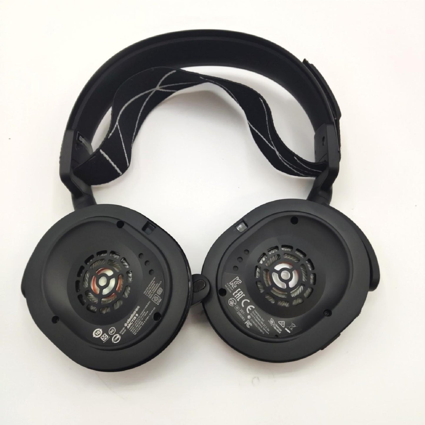 SteelSeries Arctis 9 Dual kabelloses Gaming Headset gebraucht ohne Ohrpolster