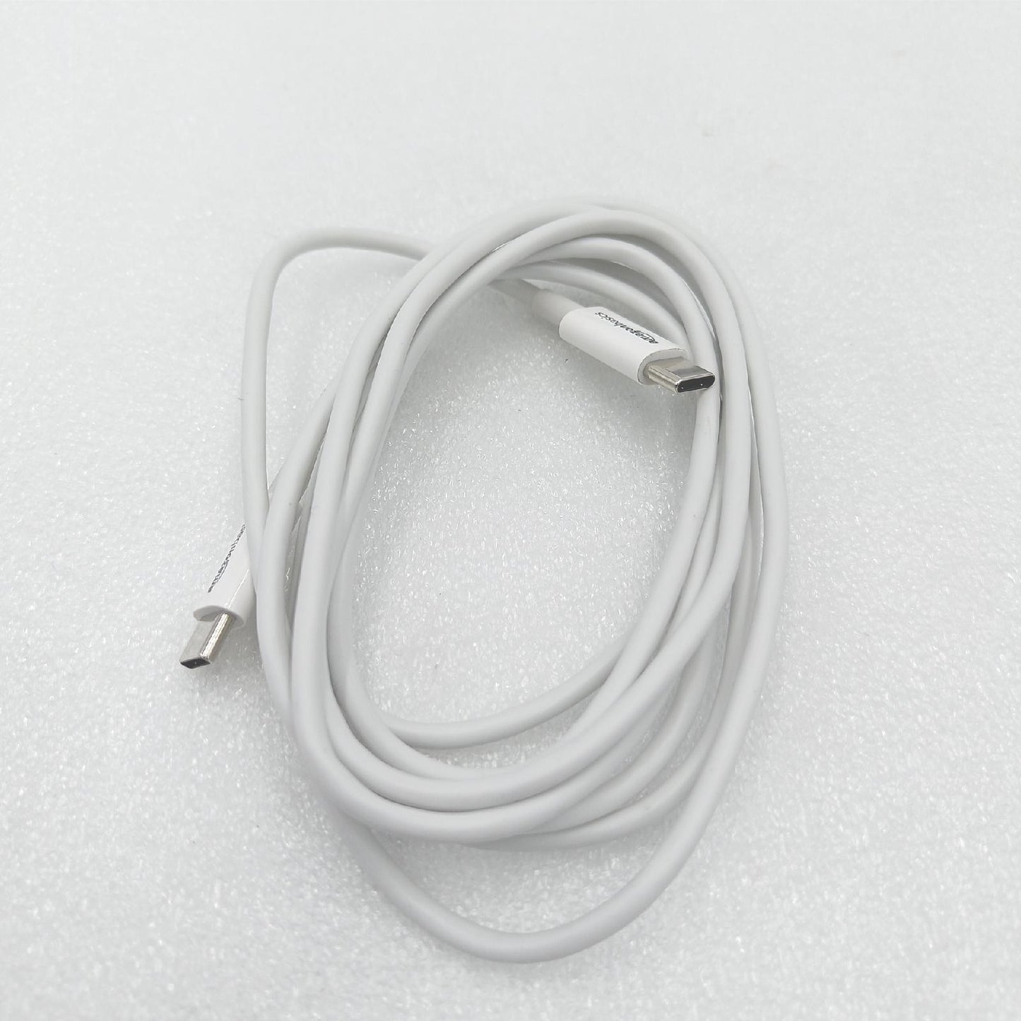Amazon Basics USB C Schnellladekabel Ladekabel Elektronik 1 8 Meter Weiß Schnell