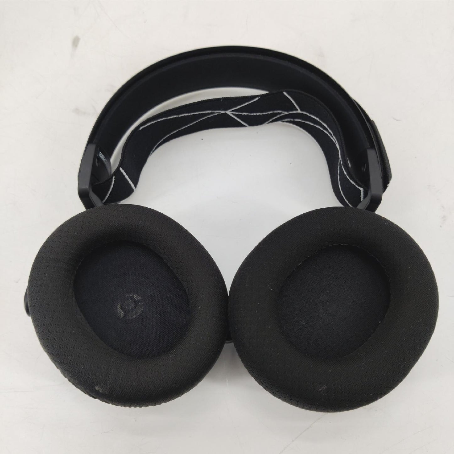 SteelSeries Arctis 9 Dual Wireless Gaming Headset Verlustless 24 GHz Wirele212