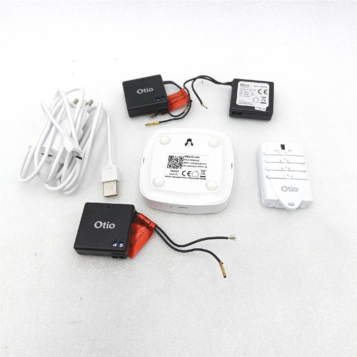 Otio - Smart-Beleuchtungsset mit WLAN-Gateway und 3 Modulen - Schwarz - Kompatibel mit Alexa und Google Assistant - Fernsteuerung per App - Einfache Installation - 15m Reichweite
