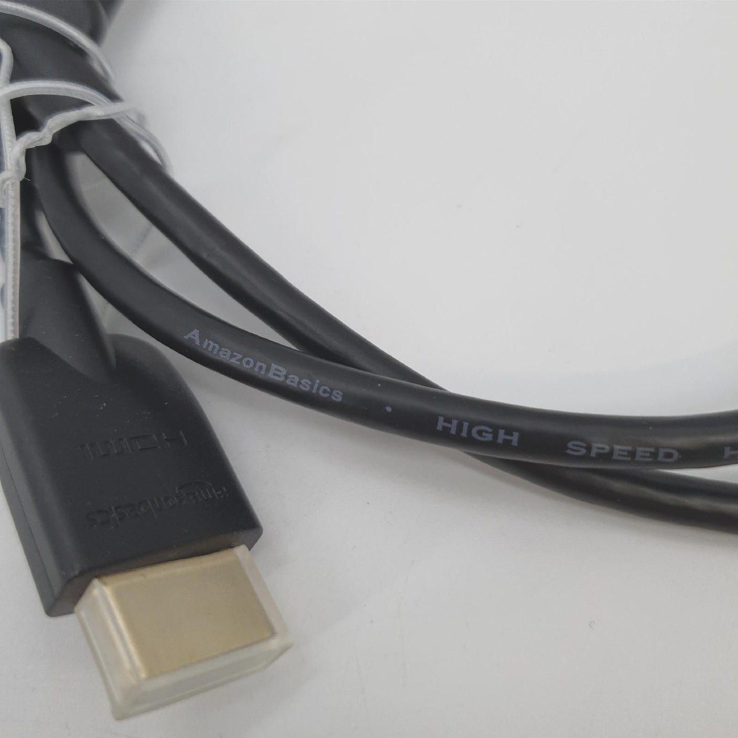Amazon Basics HDMI Kabel Elektronik Flexibel 0 9 Meter Schwarz Anschluss