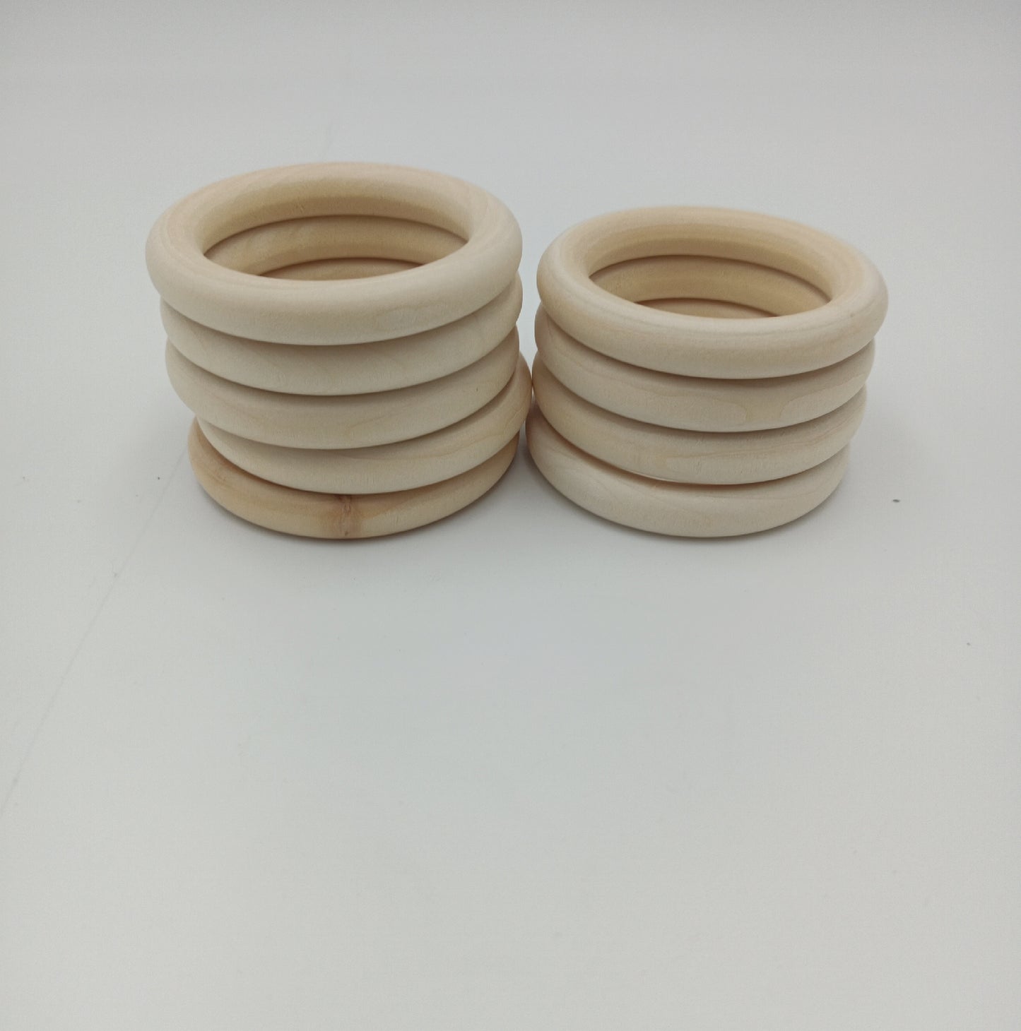 9 Stücke 70mm Holzringe für DIY Bastelprojekte Natürliche Farbe