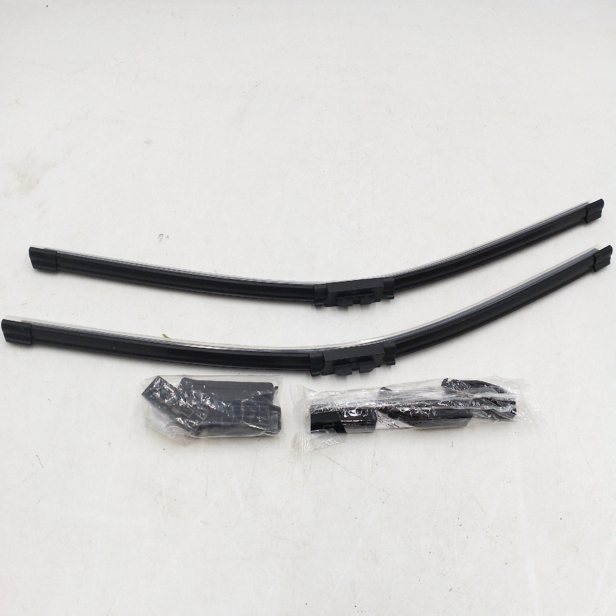 HELLA 9XW 358 164 041 Easy Set OE Scheibenwischer SetOE5555 Flachblatt Wischer