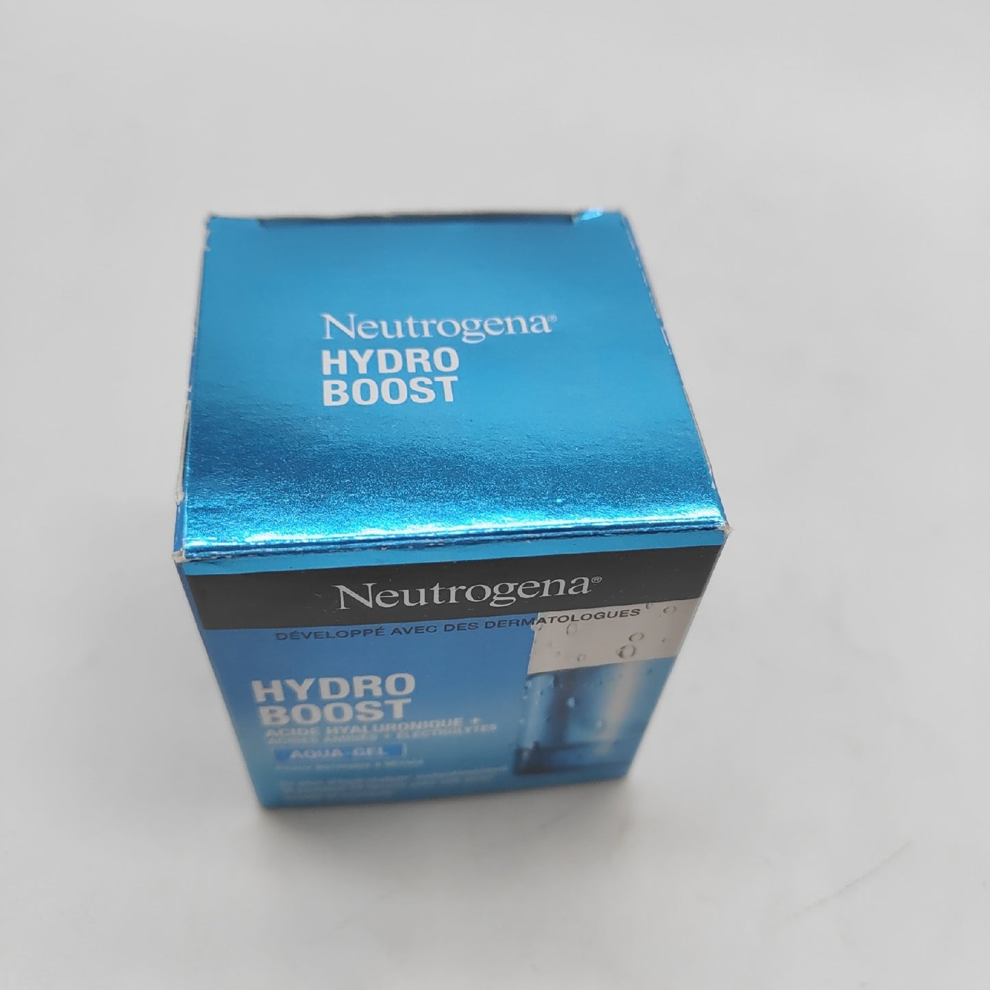 --trogena Hydro Boost Water Gel Leichte Gesichtscreme auf Gelbasis