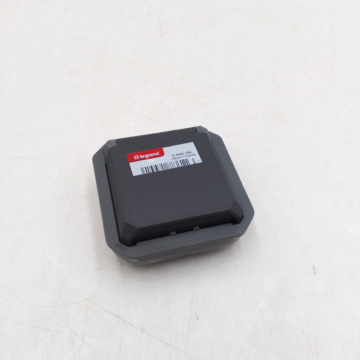 LEGRAND Plexo New Abdeckung Feuchtraum-Steckdose Schuko-Standard inkl. Sockets