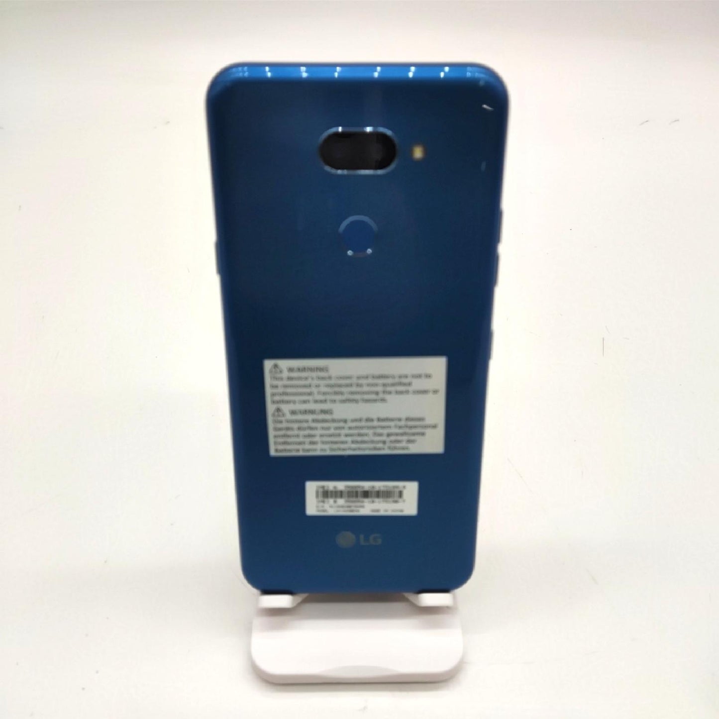 LG K40s Smartphone (15,46 cm (6,09 Zoll) IPS LC-Display, 32 GB interner Speicher, 2 GB RAM, MIL-STD-810G, Android 9.0) Moroccan Blue