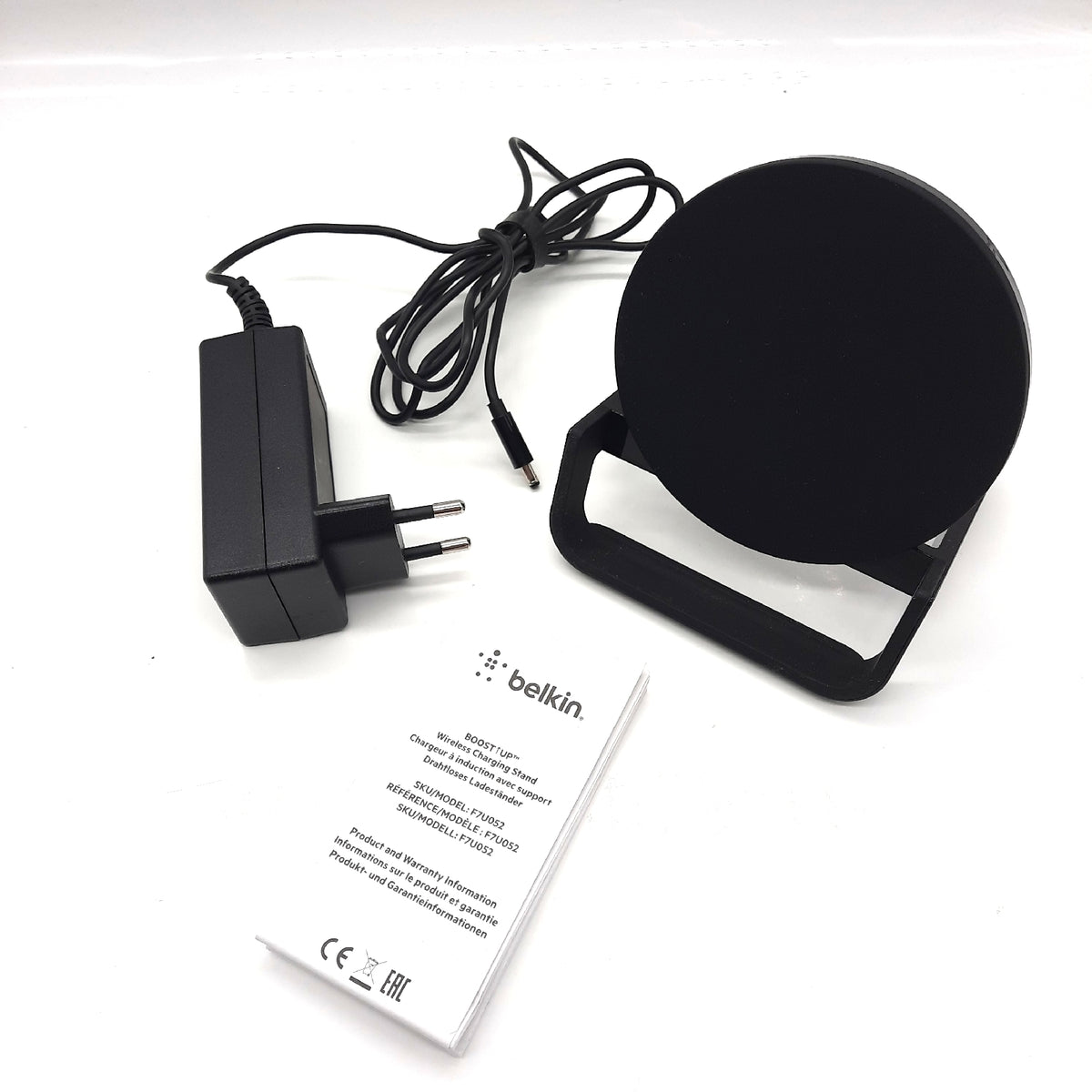 Belkin drahtloser Boost Up Ladeständer 10 W, drahtloses Qi-Schnellladeg - Defekt