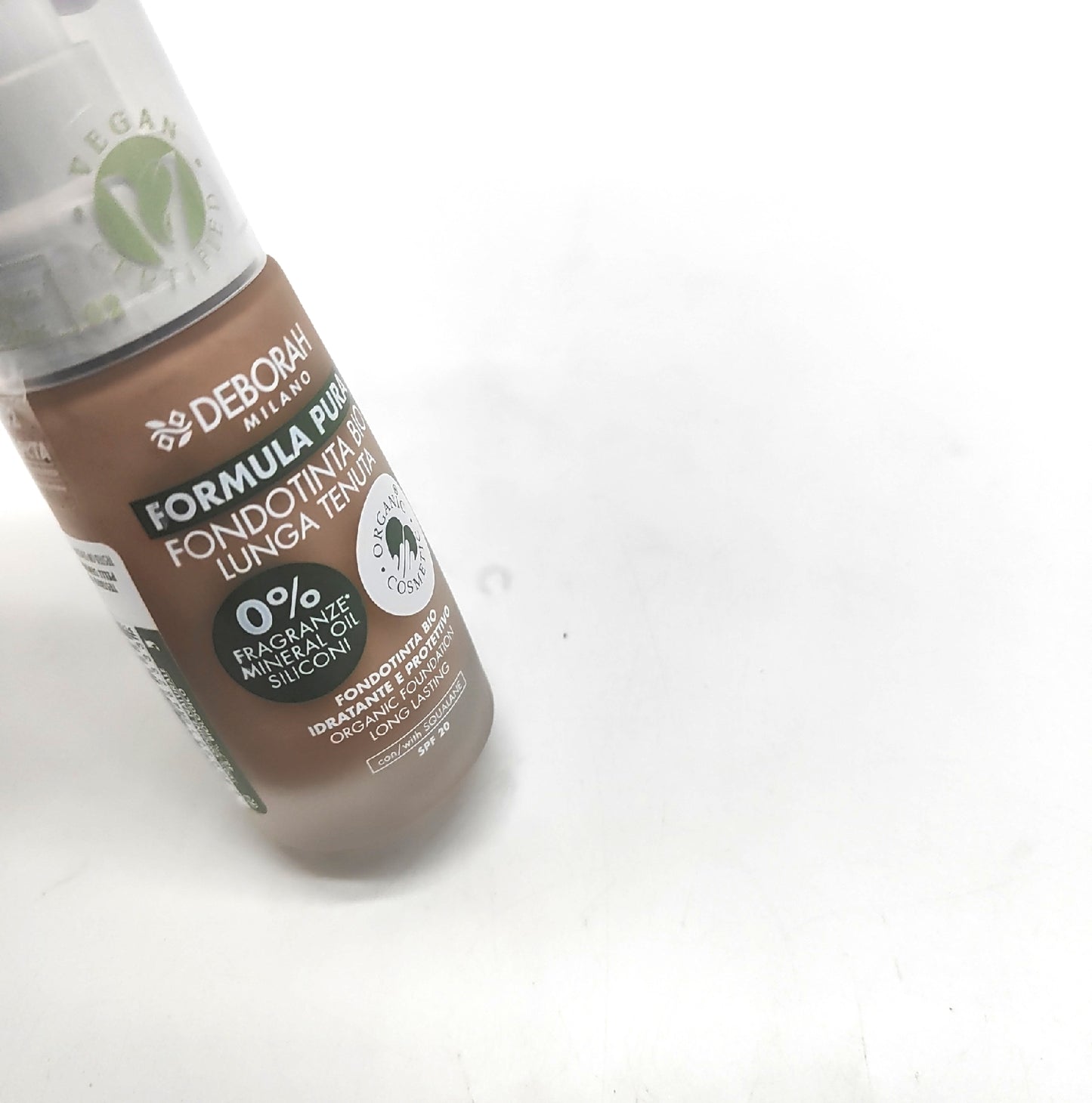 Deborah Foundation Make up Bio Langzeit Foundation 02 Beige Deckkraft Tragekomfort für Haut