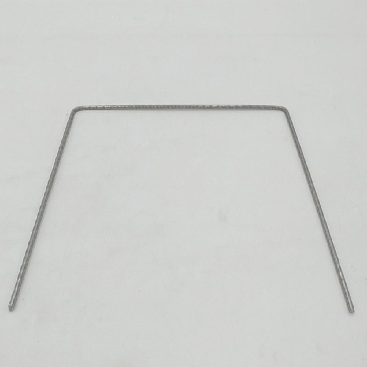 Flandria Mulchklammern Ø 4 mm abgeschrägt gezahnter Stahl 20 x 20 x 20 cm hergestellt in Frankreich 100 Stück