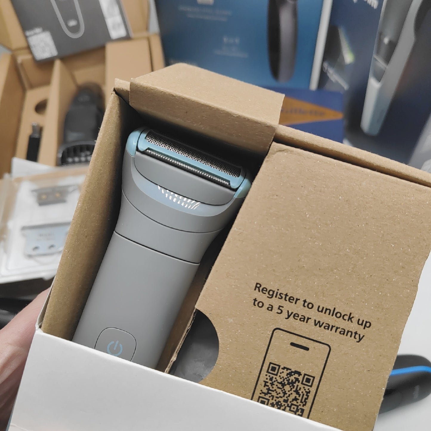 Rasierer Trimmer Braun Philips Haarschneider DEFEKT FÜR BASTLER