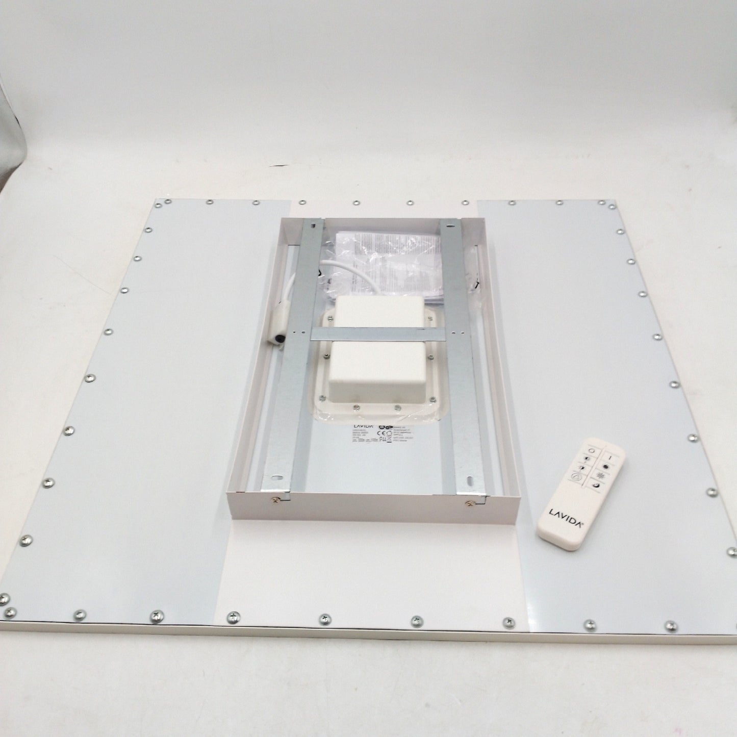 Lavida LED Panel Deckenleuchte Beleuchtung IP44 Schutzart Quadrat für Bad und Küche