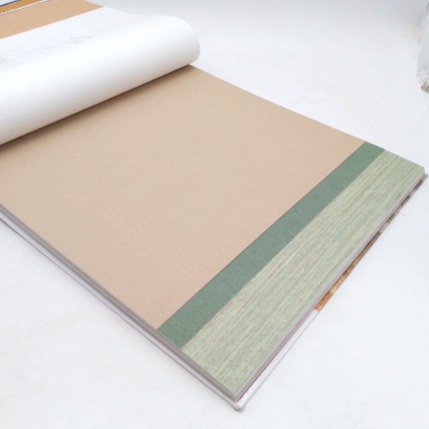 AS Creation Tapeten Tapetenbücher Ethnic Origin Vielfältige Designs für Wohnraumgestaltung