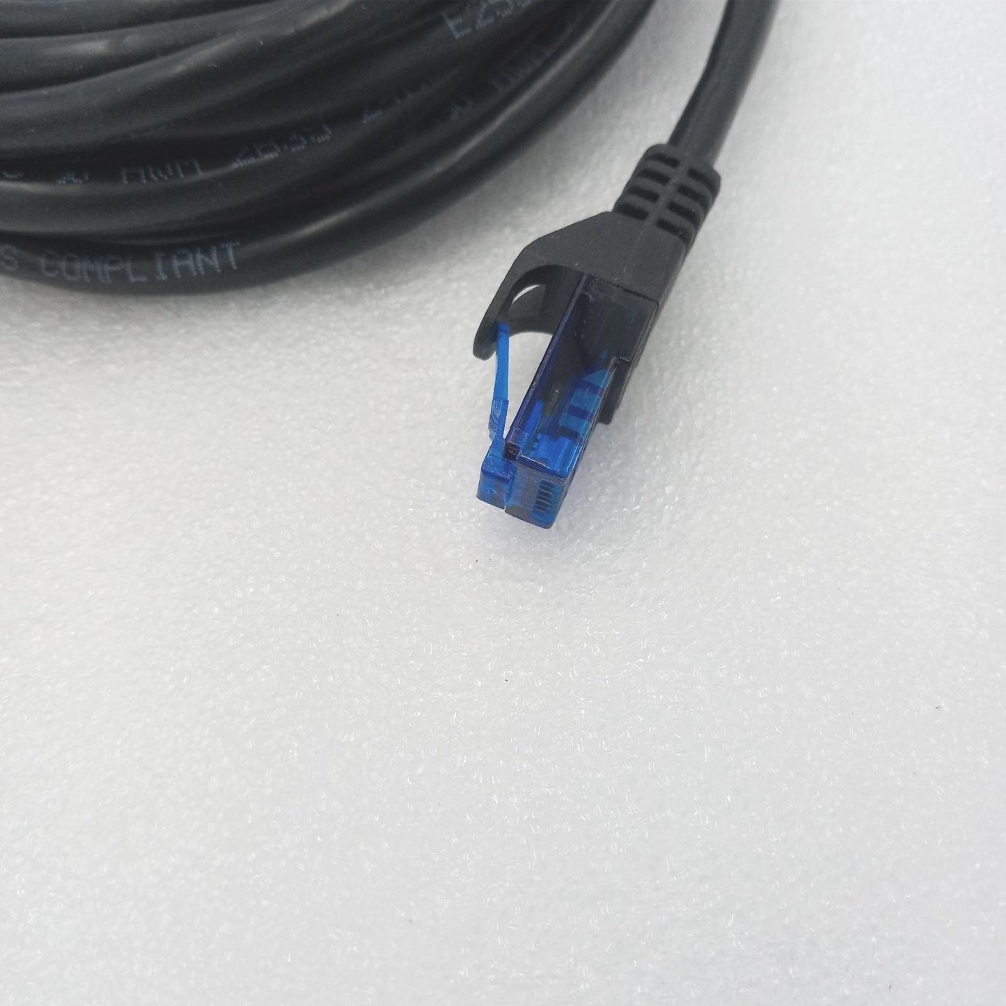 KabelDirekt Netzwerkkabel Ethernet Kabel LAN Patch Kabel 5 Meter Gigabit Geschwindigkeit Router