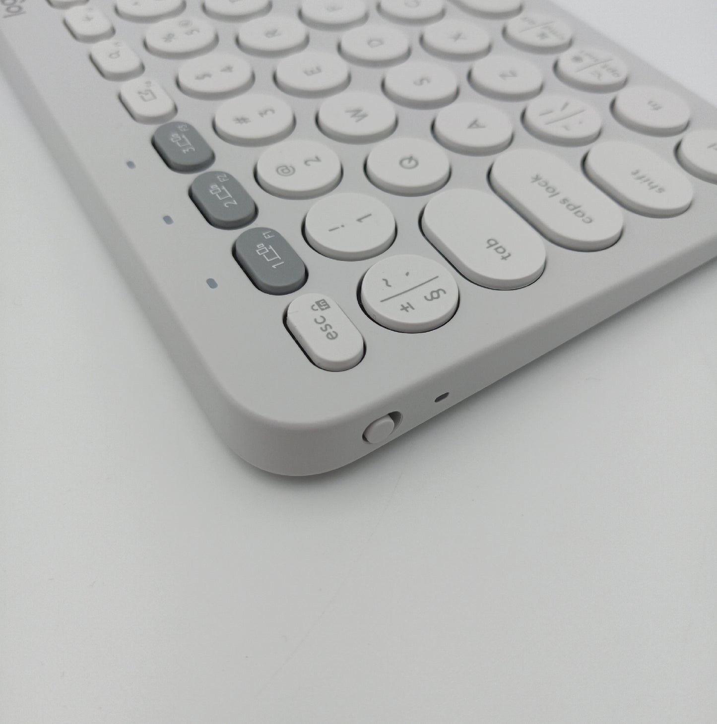 Logitech Pebble 2 Combo US QWERTY International unvollständig Maus fehlt