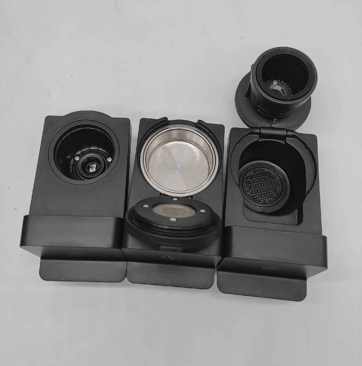 Cecotec Express Kapselkaffeemaschine FreeStyle Compact Black Kapselmaschine