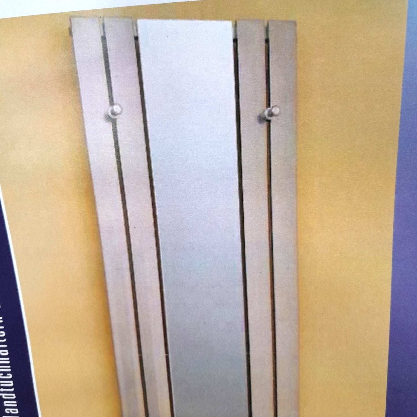 Admiral Designheizkoerper Heizkoerper Badheizung Spiegel Tokio 55 x 180 cm 640 W Chrom Effekt elegant