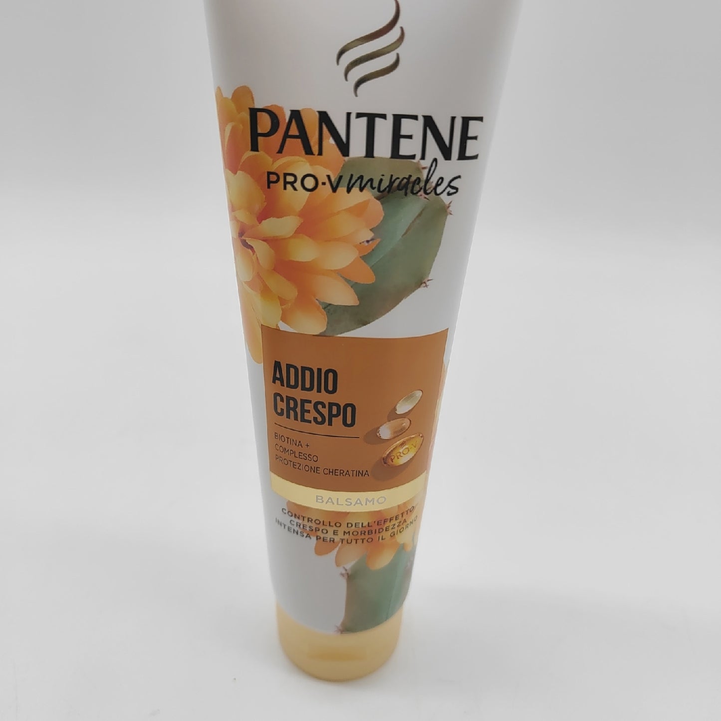 Pantene Addio Frizz Conditioner Biotin Keratin Schutzkomplex 160 ml. trockenes